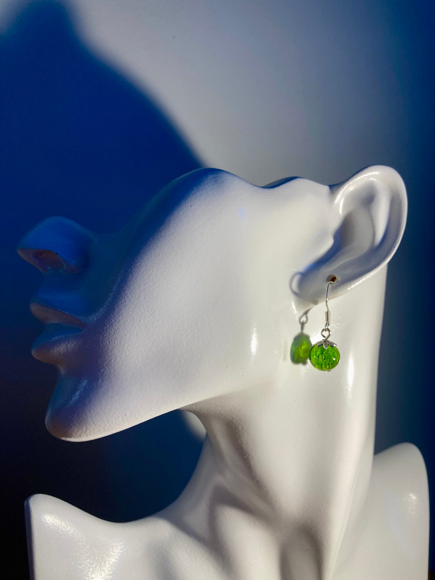 Boucles d'oreilles pendantes vert pomme