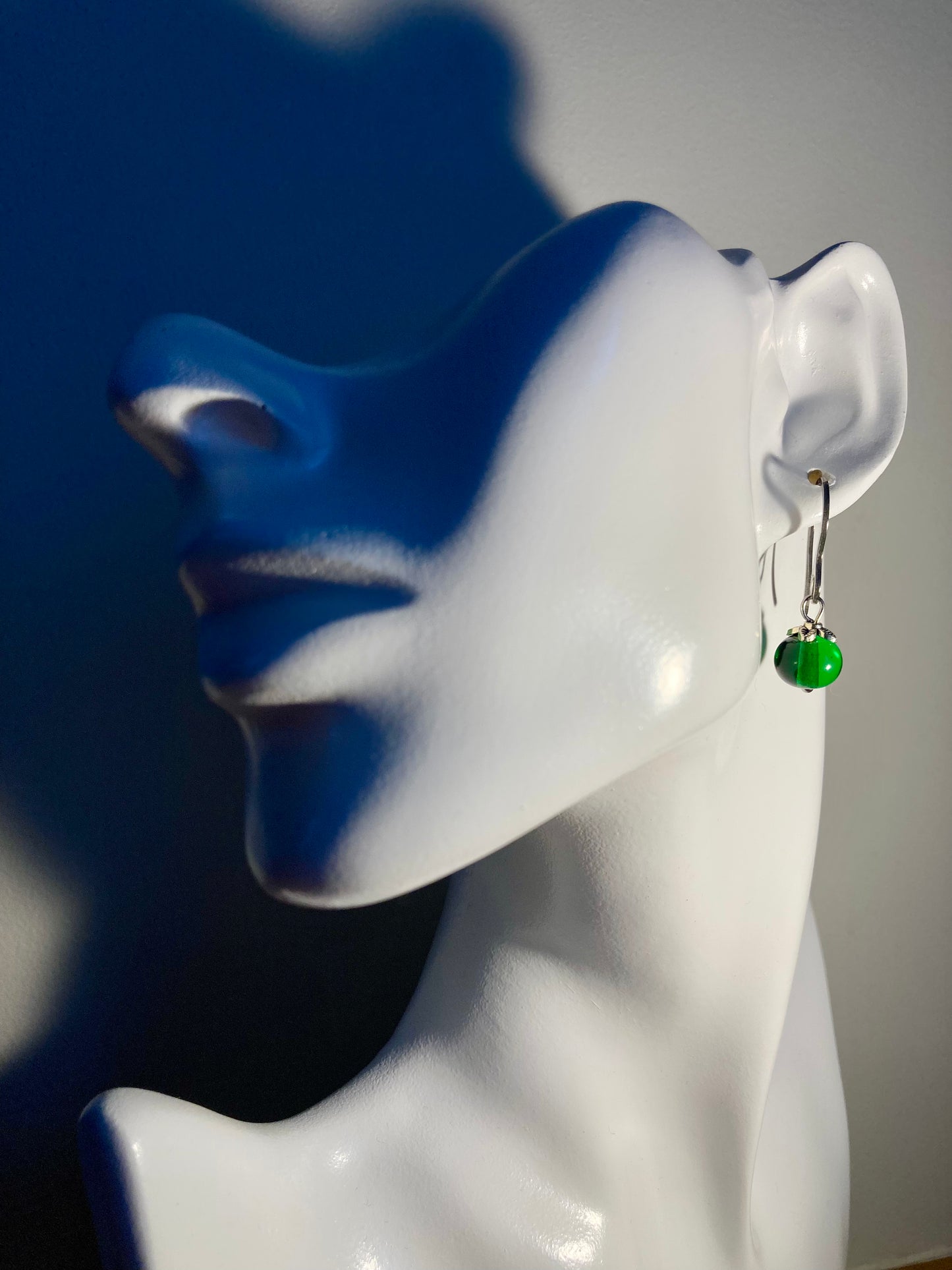 Boucles d'oreilles pendantes vert sapin