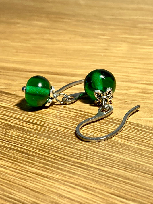 Boucles d'oreilles pendantes vert sapin