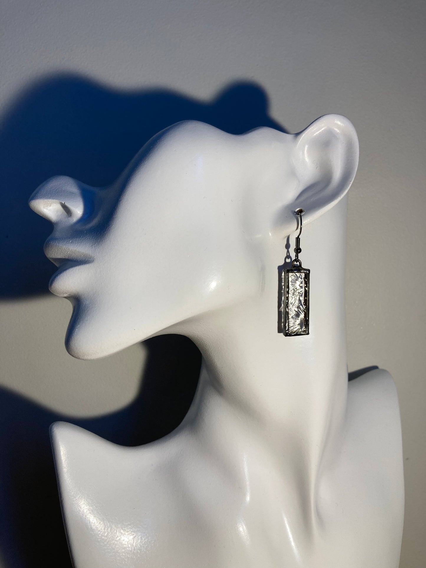 Boucles d'oreilles rectangulaires en verre texturé